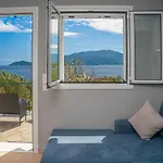 Seaside Euphoria Kefalonia איה אפימיה